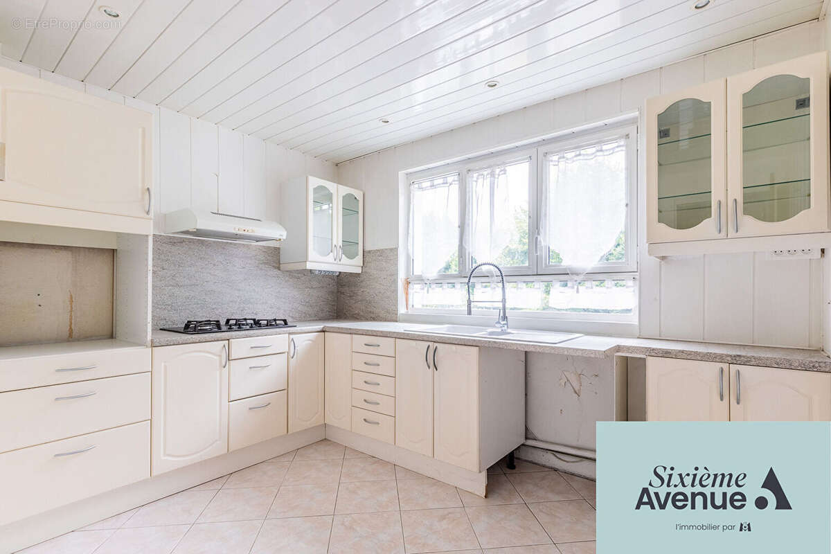 Appartement à CHILLY-MAZARIN