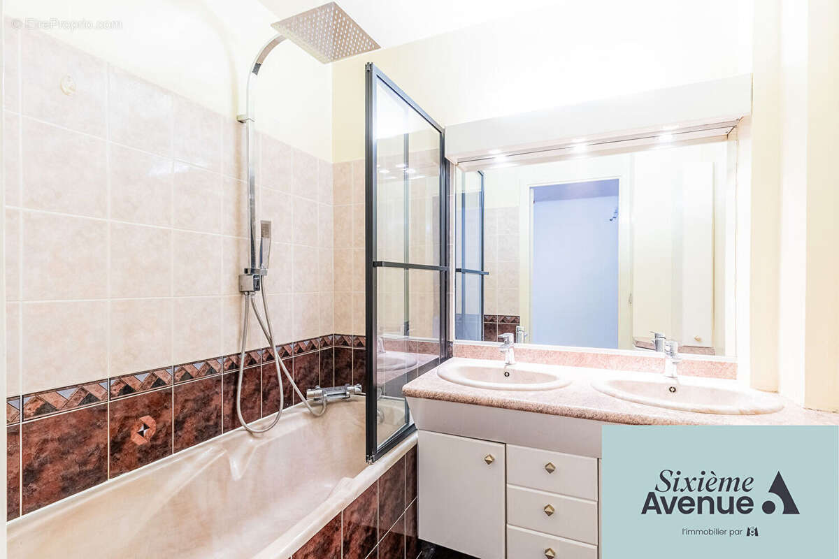 Appartement à CHILLY-MAZARIN