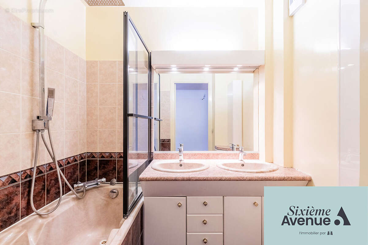 Appartement à CHILLY-MAZARIN