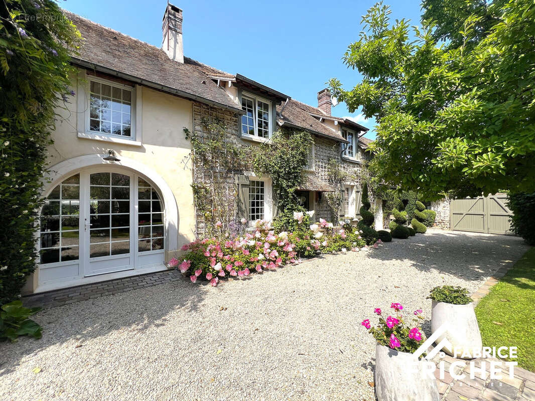 Maison à PACY-SUR-EURE