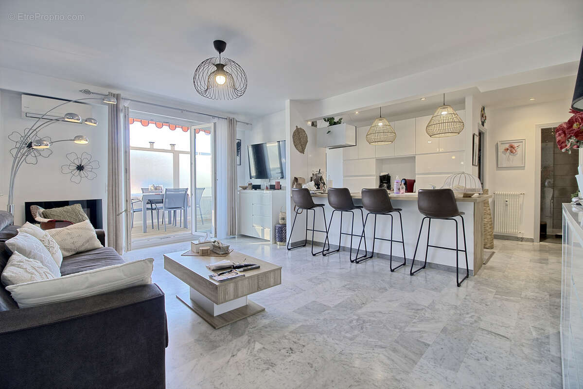 Appartement à CAGNES-SUR-MER