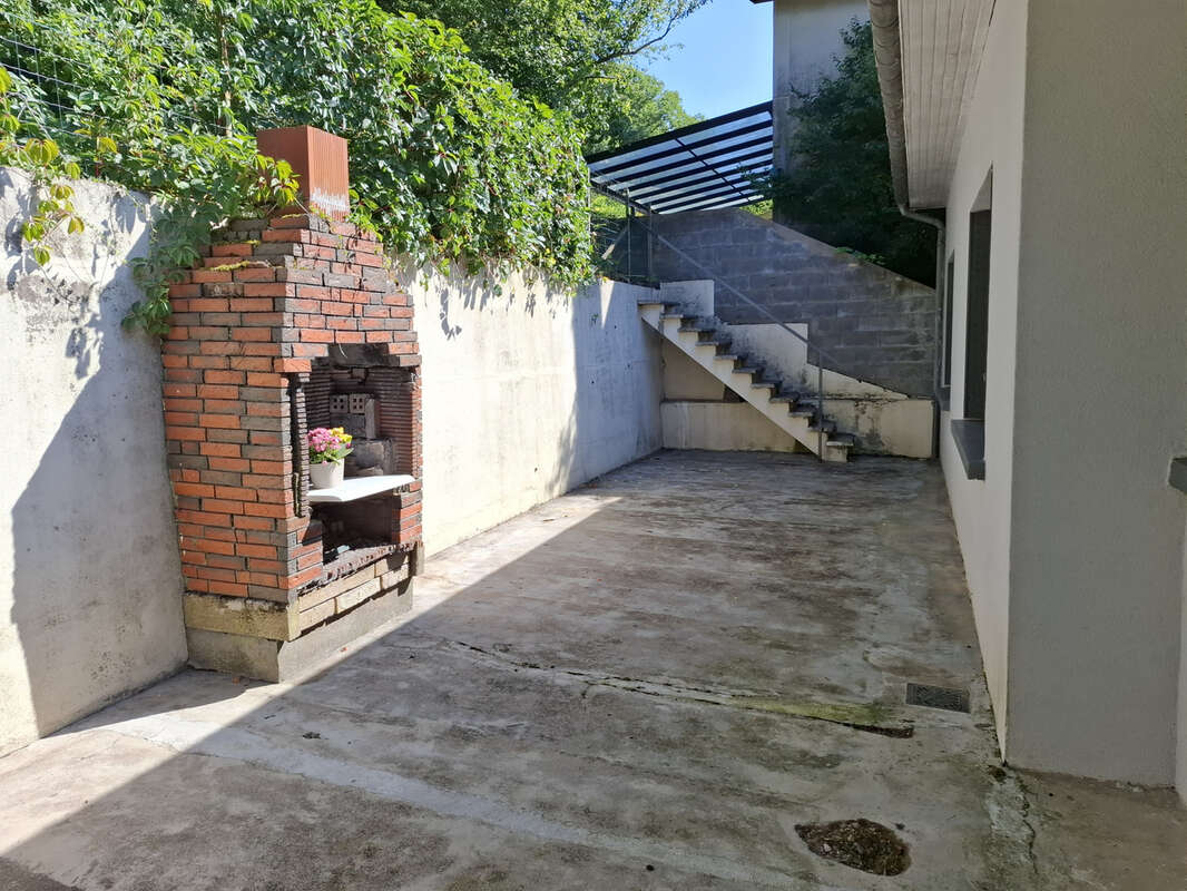 Appartement à POMPEY