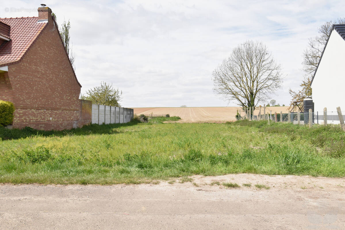 Terrain à CAMBRAI