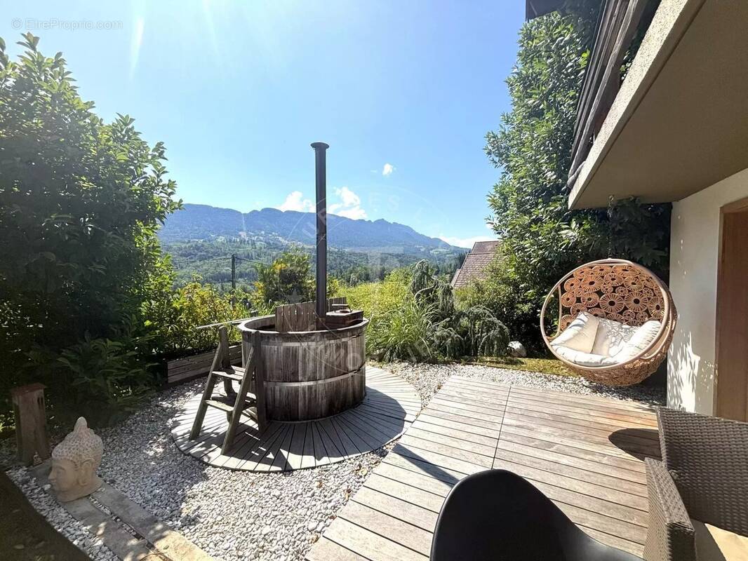 Maison à SAINT-JORIOZ