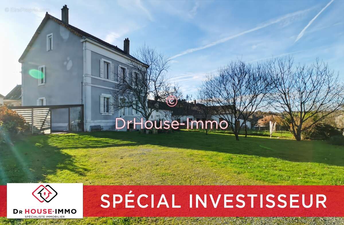 Appartement à JUMILHAC-LE-GRAND