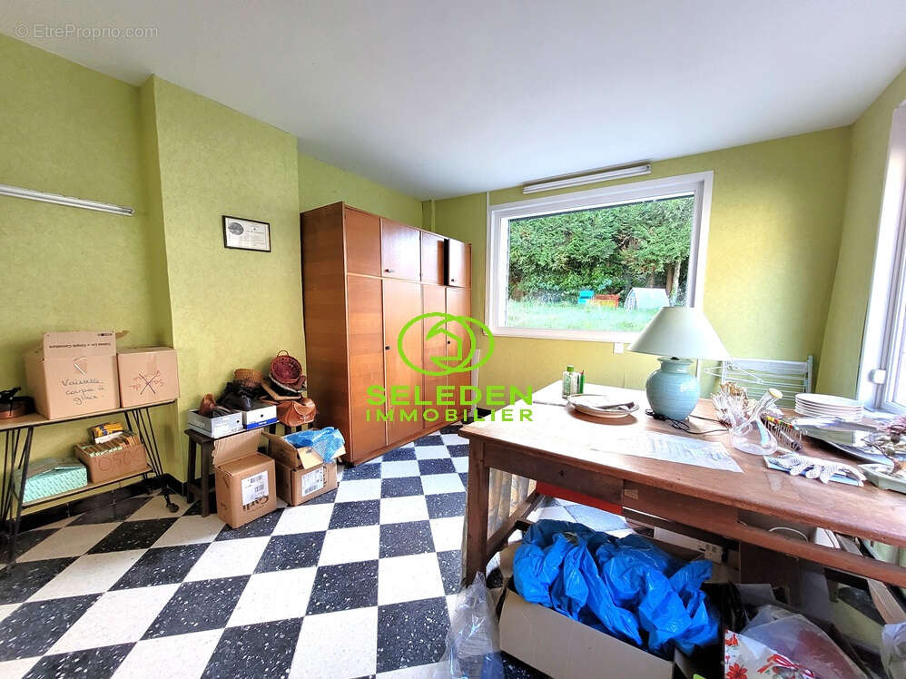 Maison à BRUAY-LA-BUISSIERE