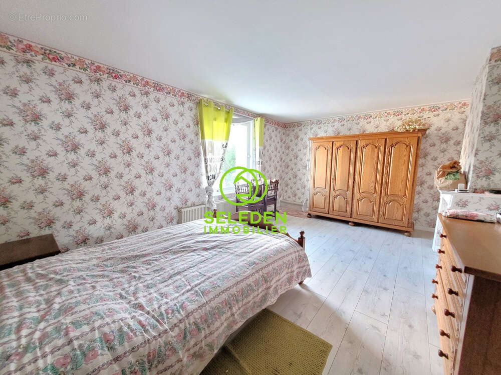 Maison à BRUAY-LA-BUISSIERE