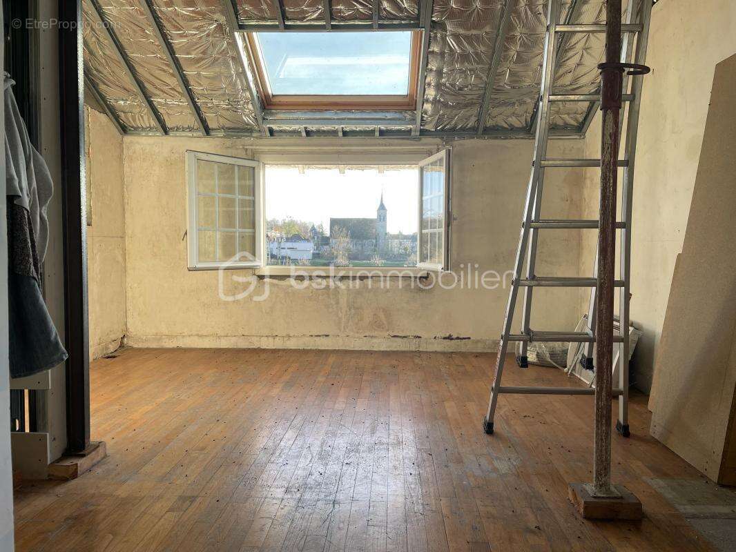 Appartement à MONTEREAU-FAULT-YONNE