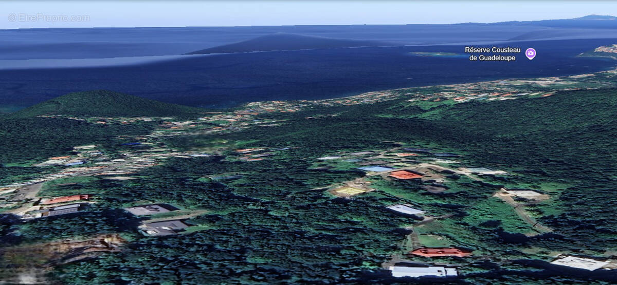 Terrain à BOUILLANTE