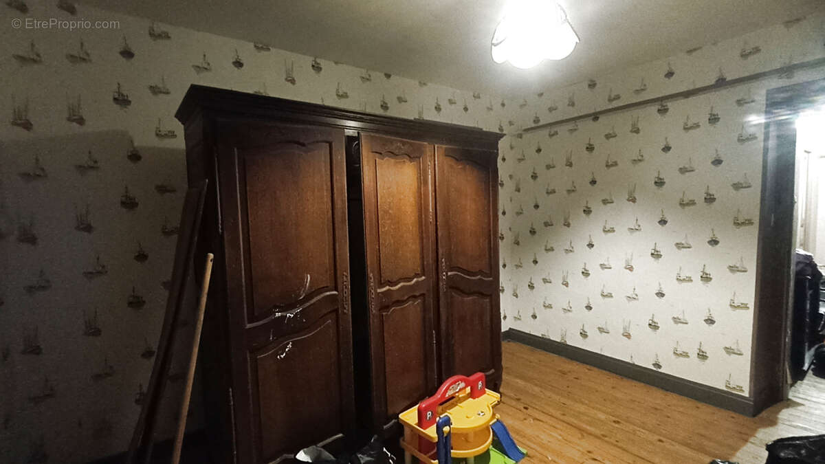 Maison à CERISY-LA-FORET