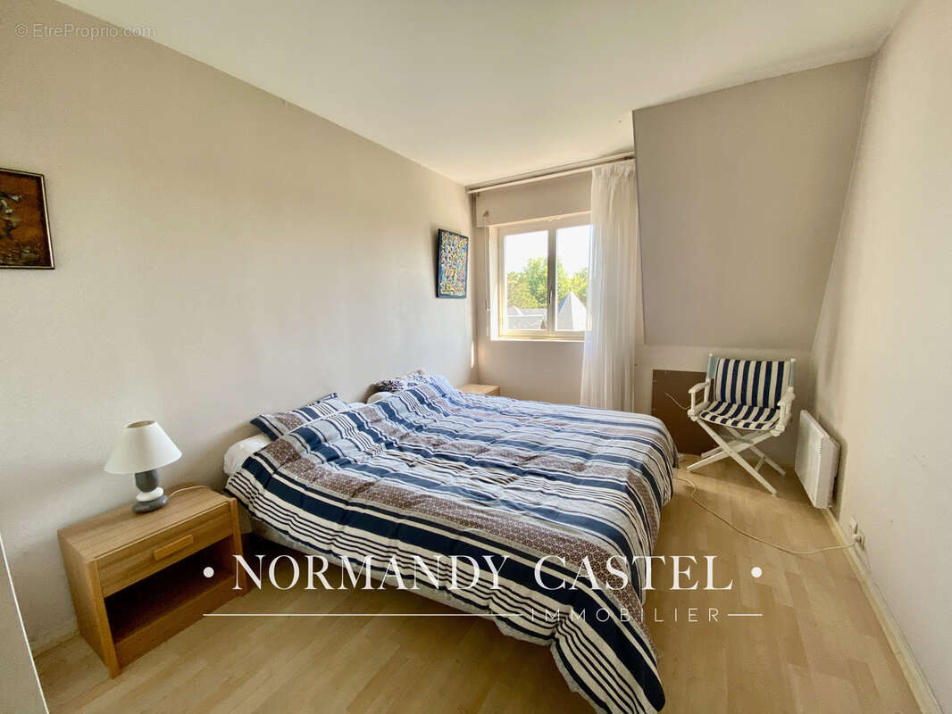 Appartement à TOURGEVILLE