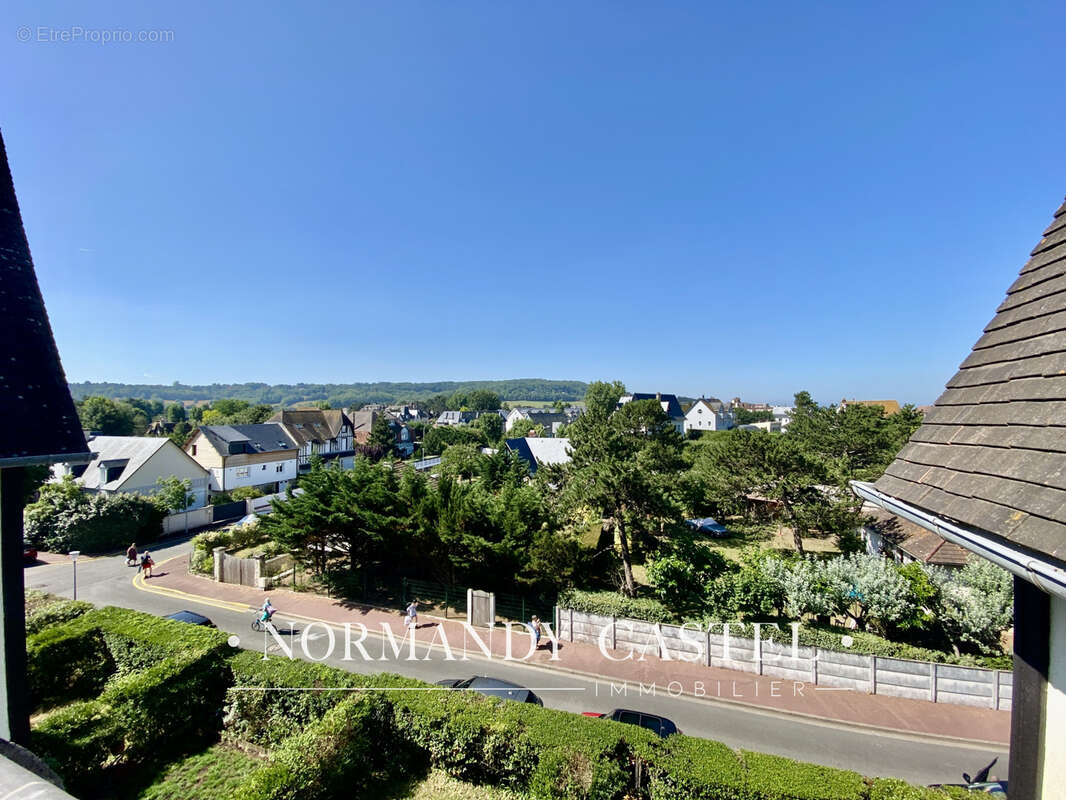 Appartement à TOURGEVILLE