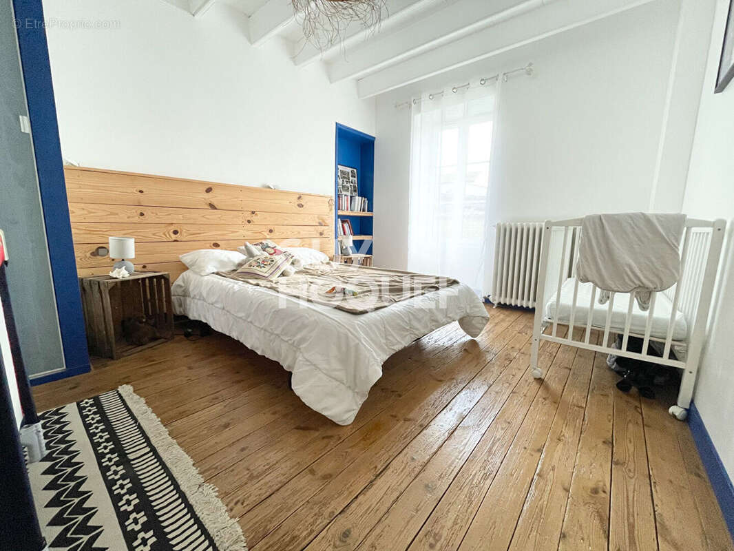 Maison à SAINT-SAUVEUR-D&#039;AUNIS