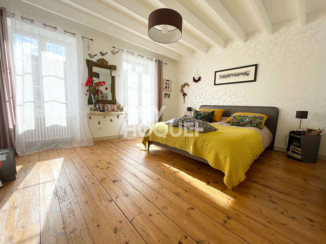 Maison à SAINT-SAUVEUR-D&#039;AUNIS