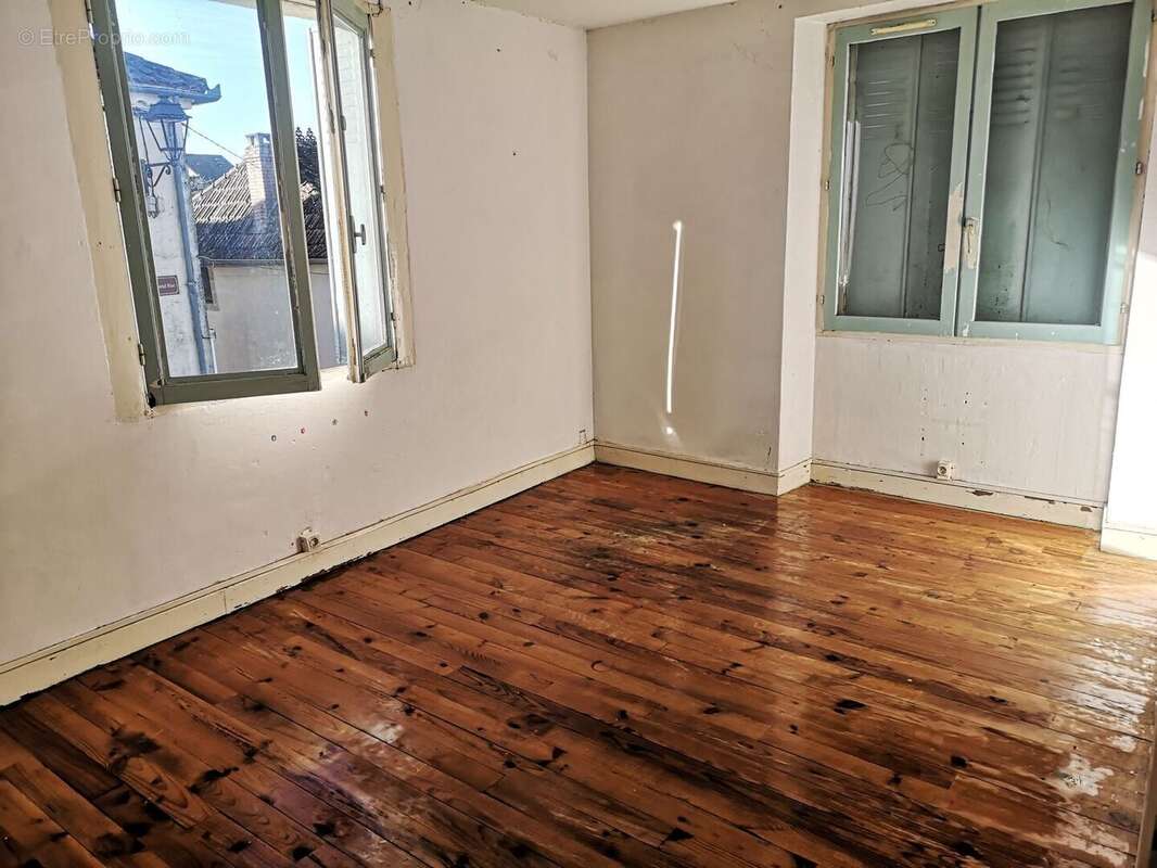 IMG20241127101610 - Maison à BASSOUES