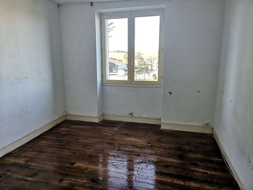 IMG20241127101845 - Maison à BASSOUES