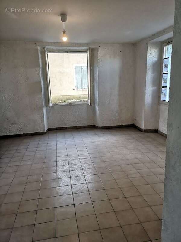 IMG20241127105314 - Maison à BASSOUES