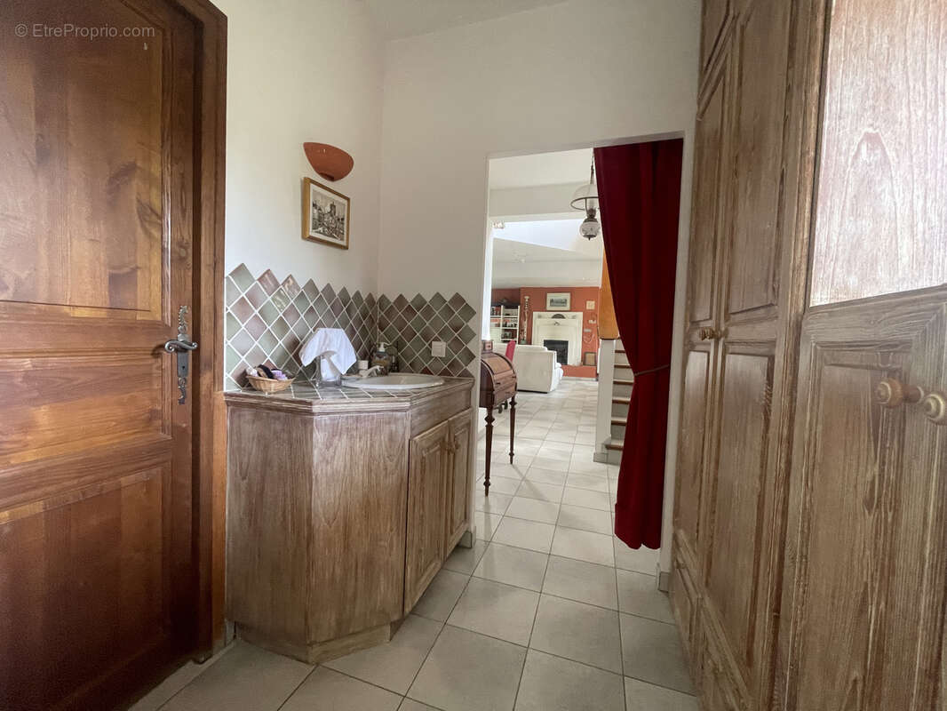 Maison à SAINT-BAUZILLE-DE-LA-SYLVE