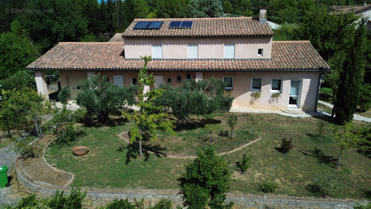 Maison à SAINT-BAUZILLE-DE-LA-SYLVE