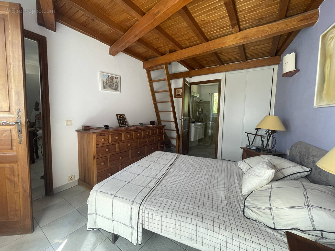 Maison à SAINT-BAUZILLE-DE-LA-SYLVE