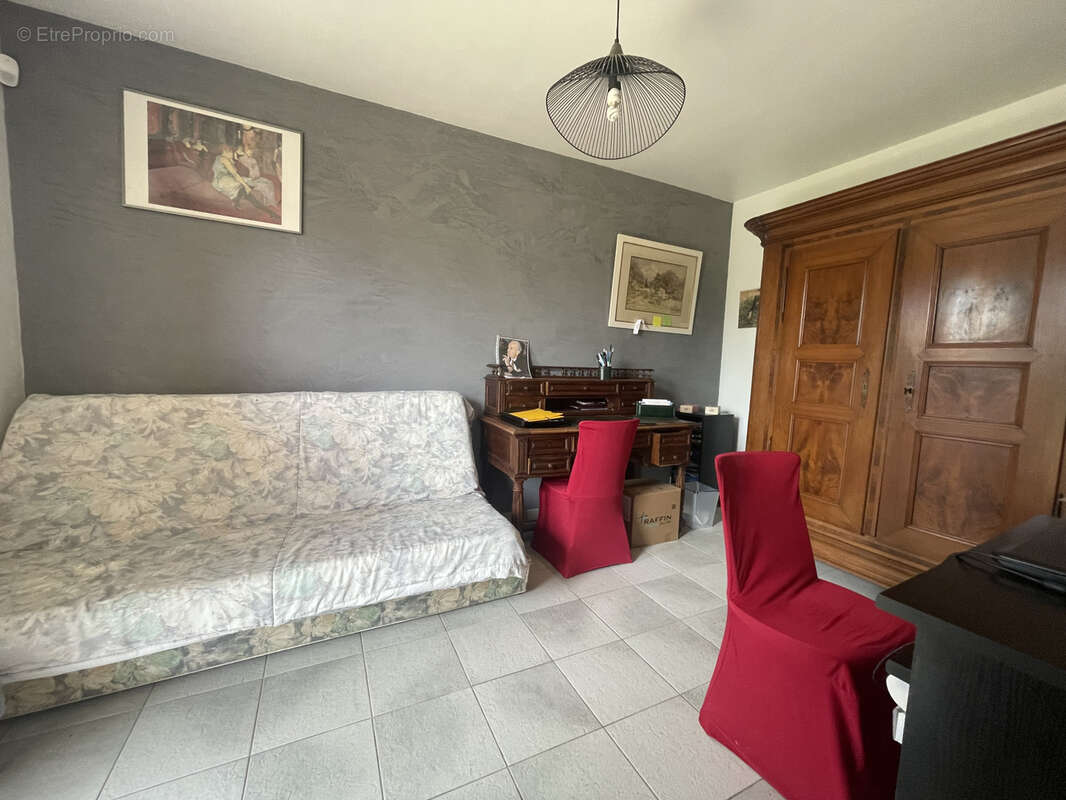 Maison à SAINT-BAUZILLE-DE-LA-SYLVE