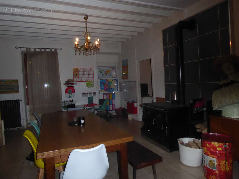 Maison à TOULON-SUR-ARROUX