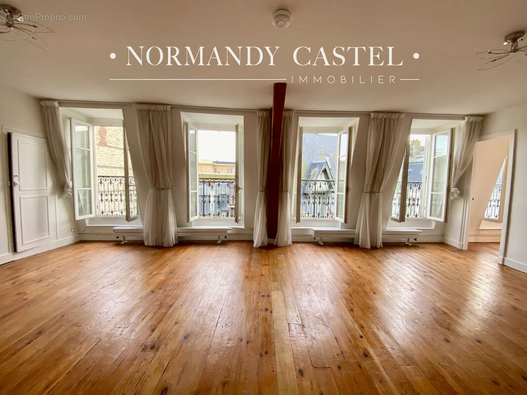 Appartement à TROUVILLE-SUR-MER