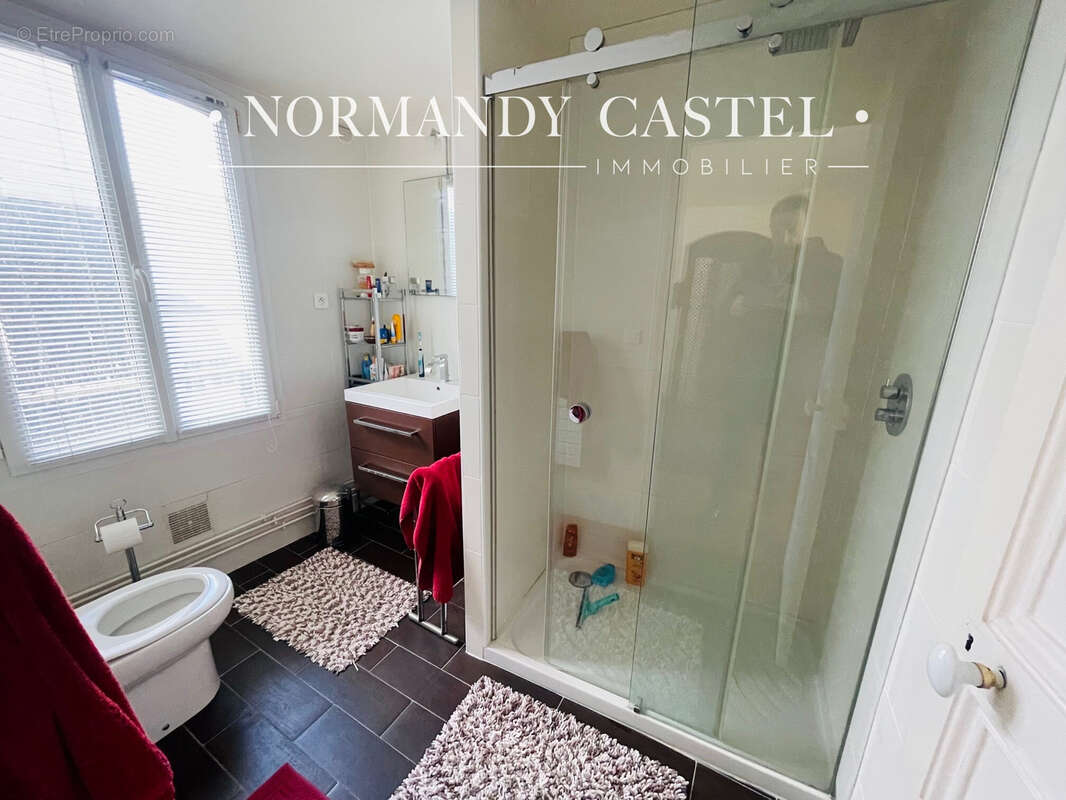 Appartement à TROUVILLE-SUR-MER