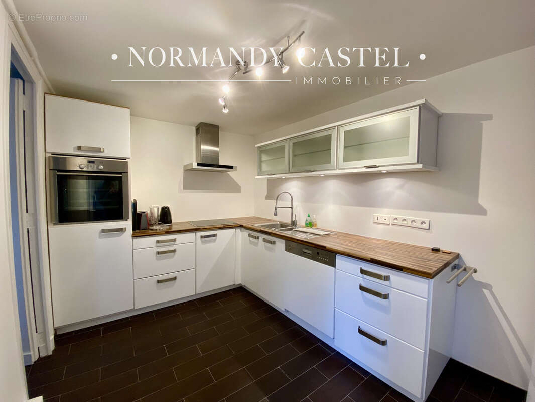 Appartement à TROUVILLE-SUR-MER