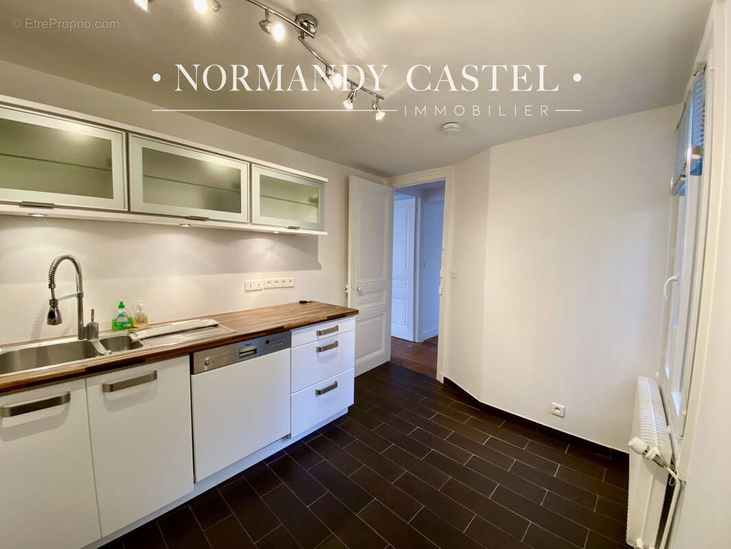 Appartement à TROUVILLE-SUR-MER