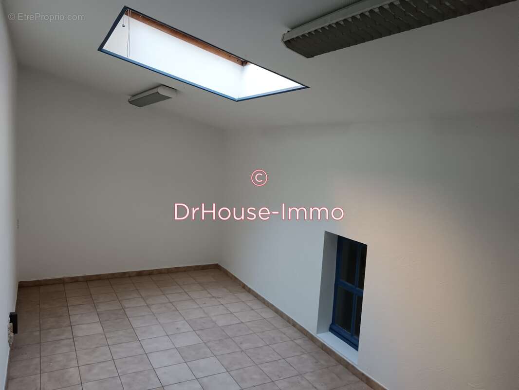 Commerce à VILLENEUVE-SUR-LOT