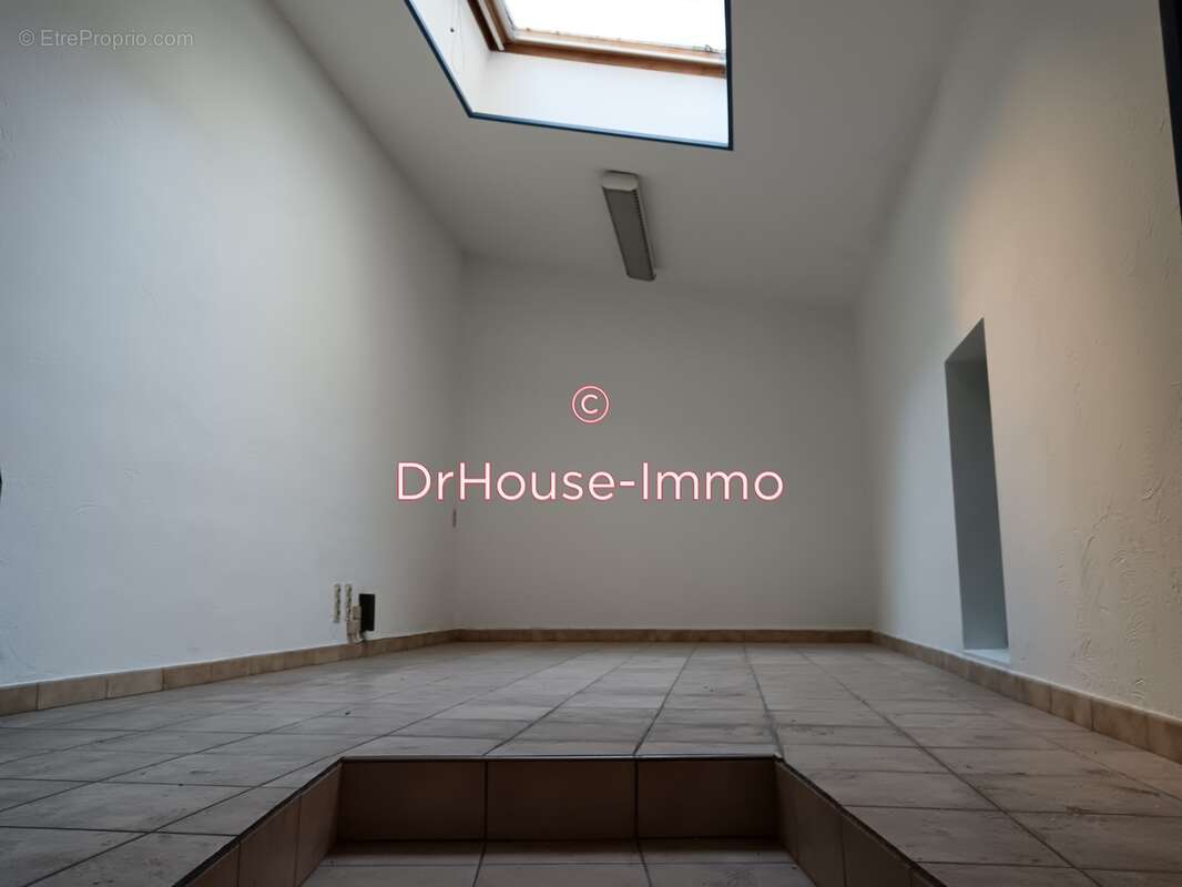 Commerce à VILLENEUVE-SUR-LOT