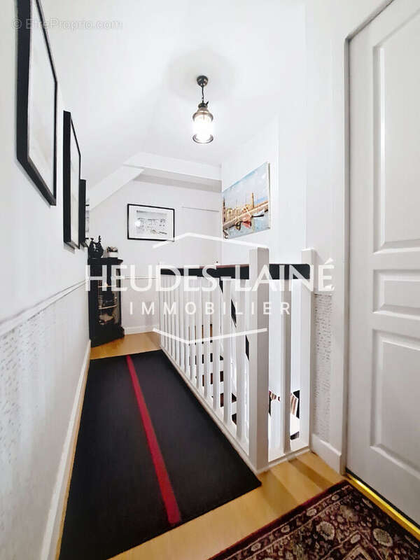 Maison à SAINT-PAIR-SUR-MER