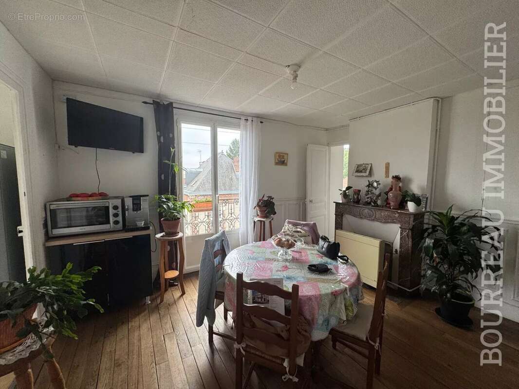 Appartement à JOIGNY