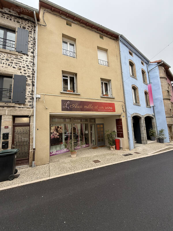 Maison à LE MONASTIER-SUR-GAZEILLE