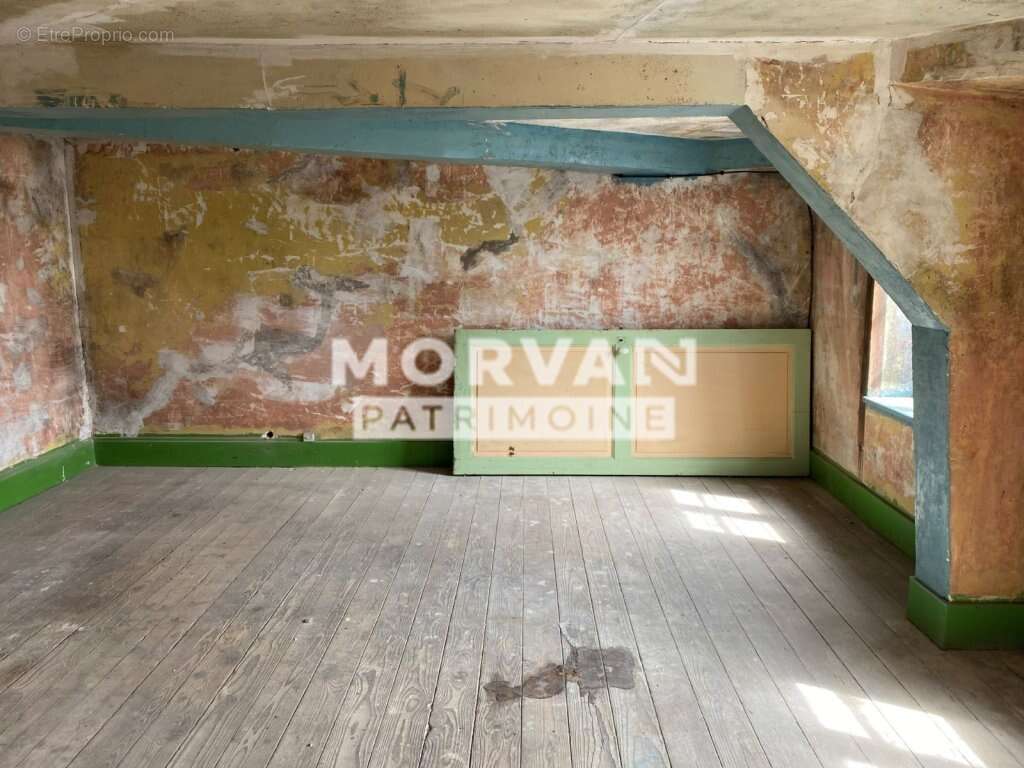 Maison à SAINT-SAULGE