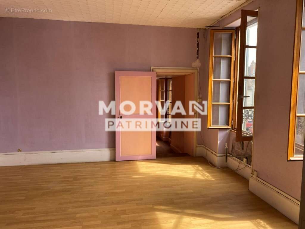 Maison à SAINT-SAULGE