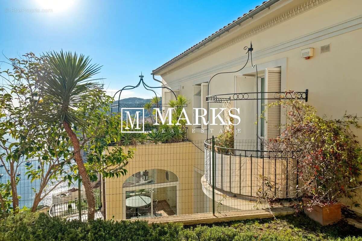 Appartement à VILLEFRANCHE-SUR-MER