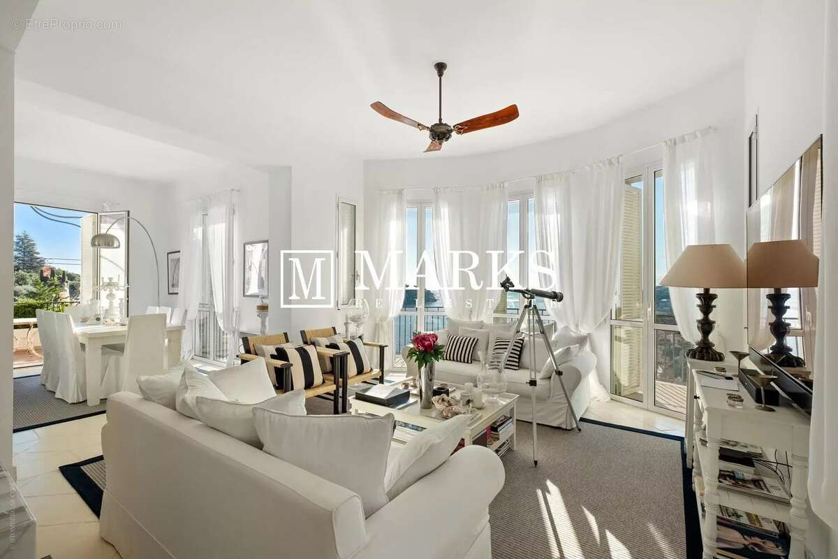 Appartement à VILLEFRANCHE-SUR-MER