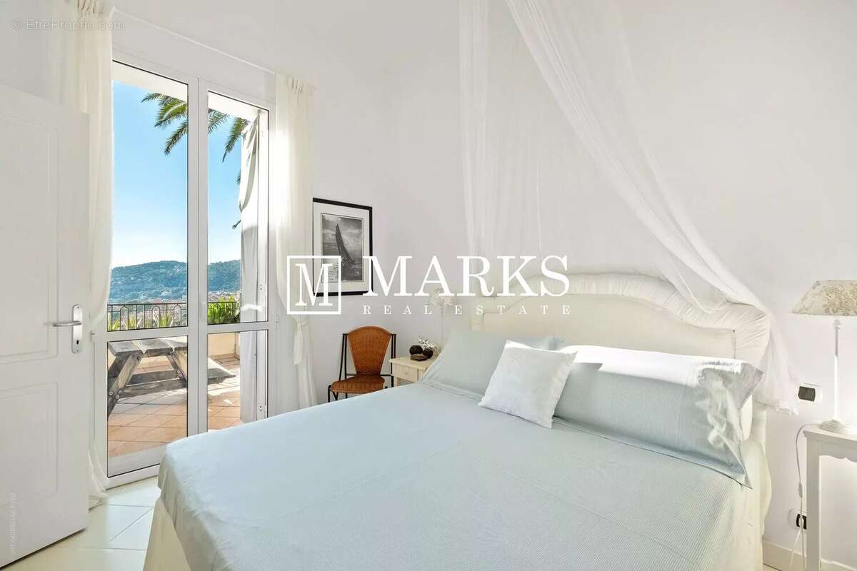 Appartement à VILLEFRANCHE-SUR-MER