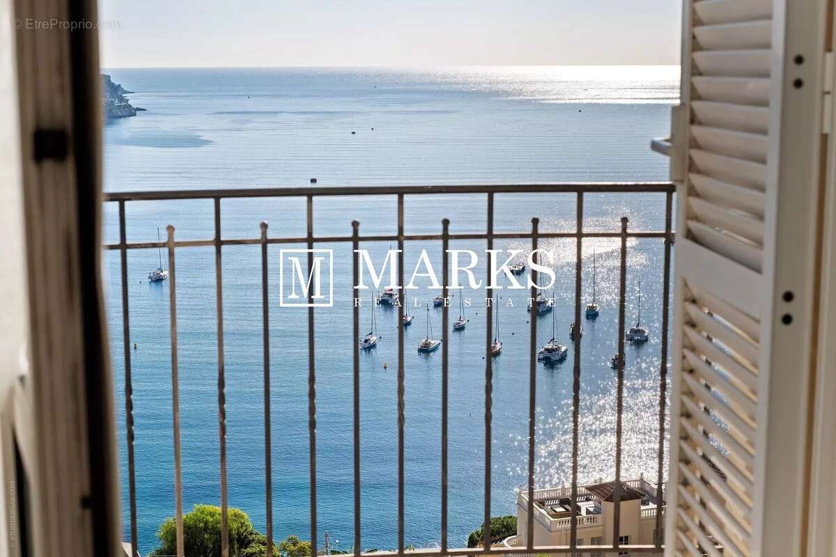 Appartement à VILLEFRANCHE-SUR-MER