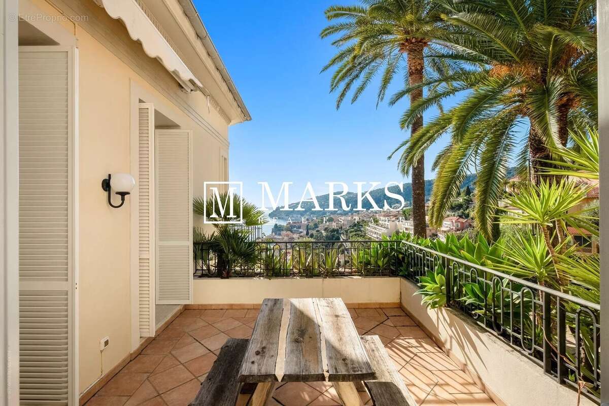 Appartement à VILLEFRANCHE-SUR-MER