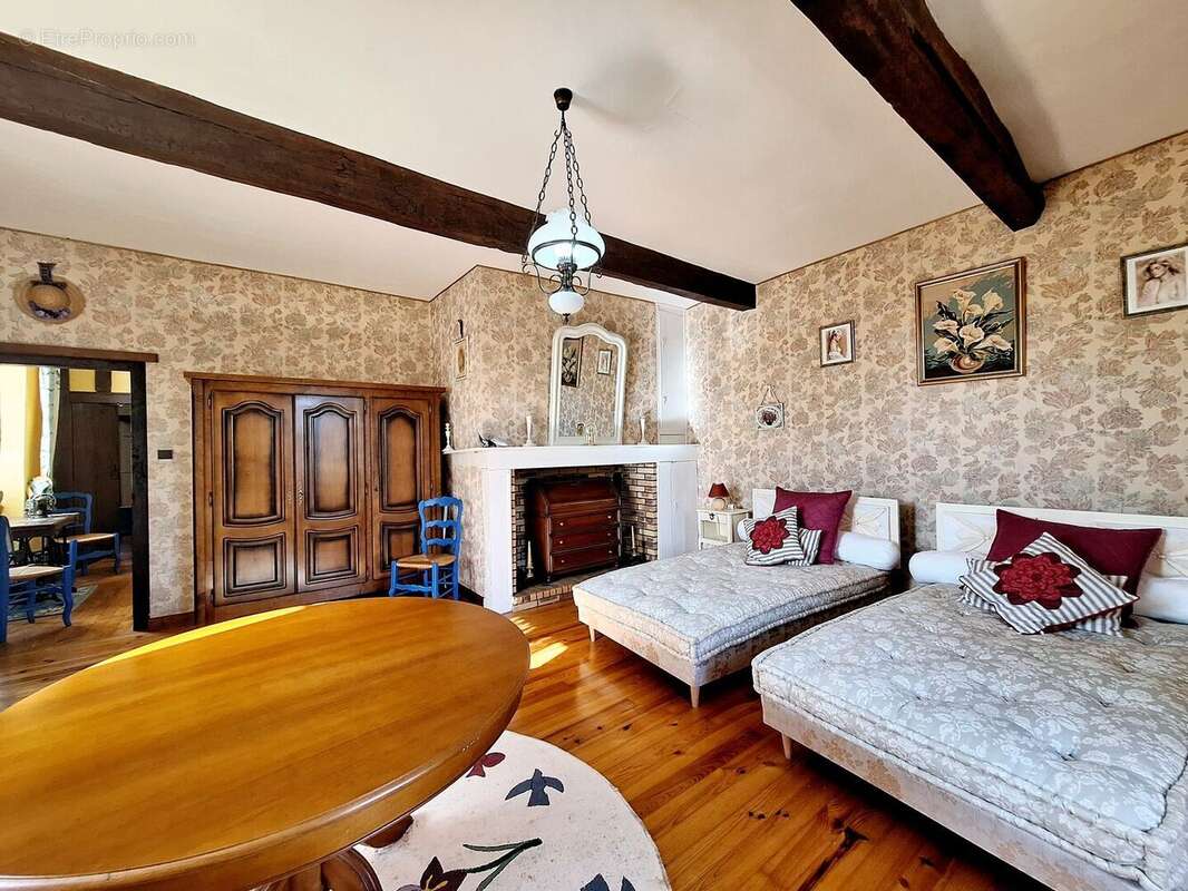 m chambre 1ia - Maison à BARCUGNAN