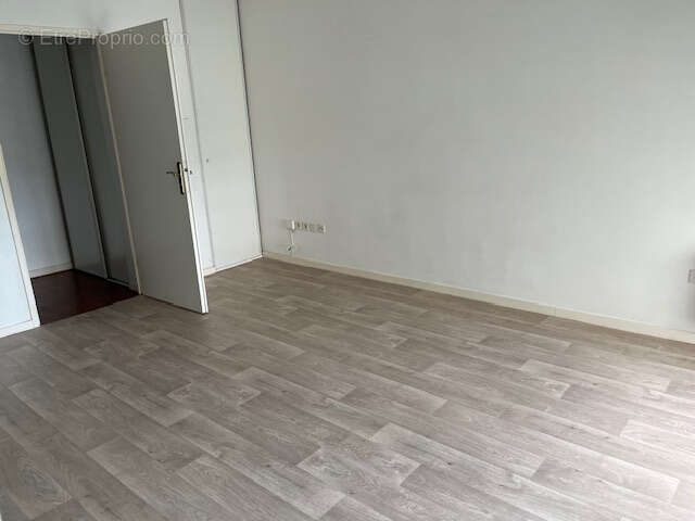 Appartement à DAMMARIE-LES-LYS