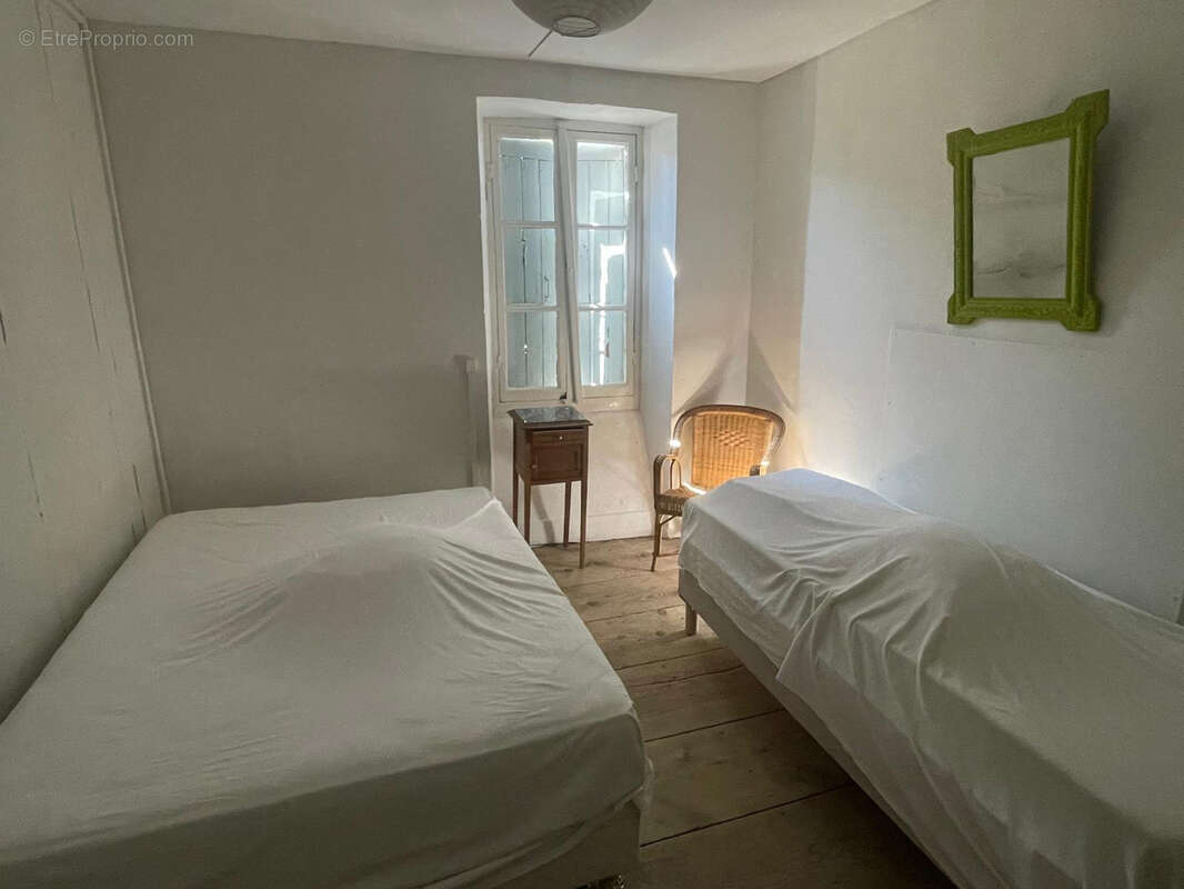 Maison à LA BASTIDE-PUYLAURENT