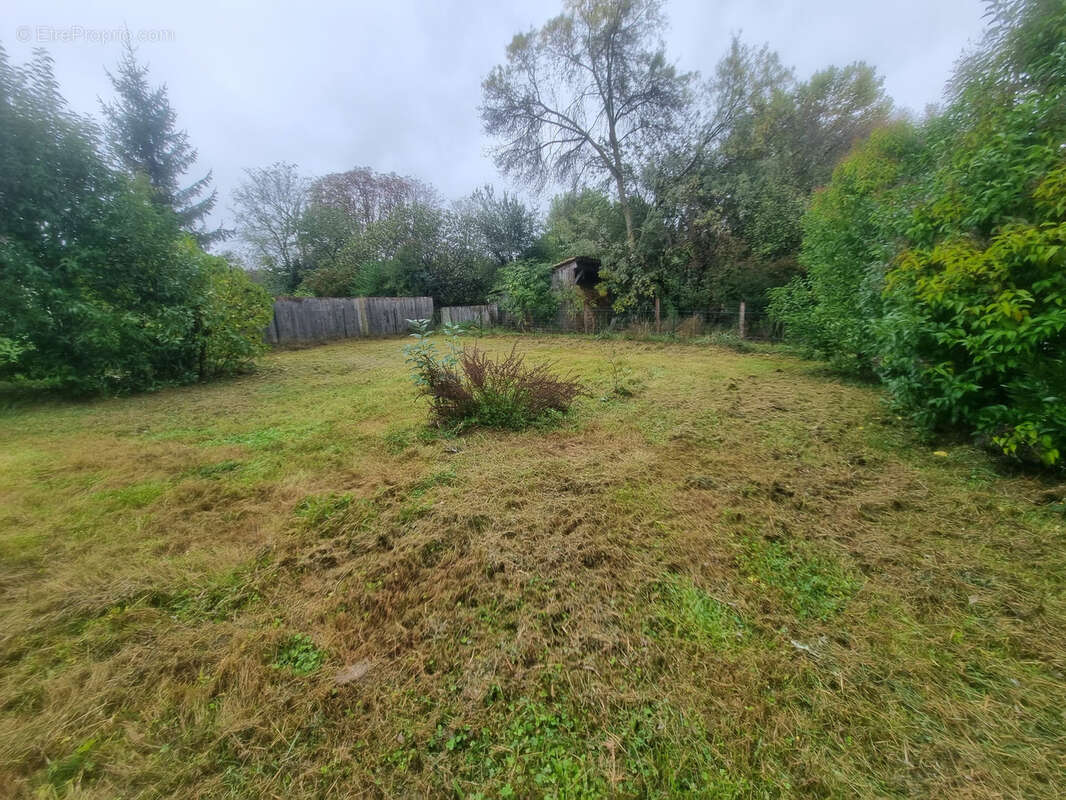 Terrain à MENVILLE