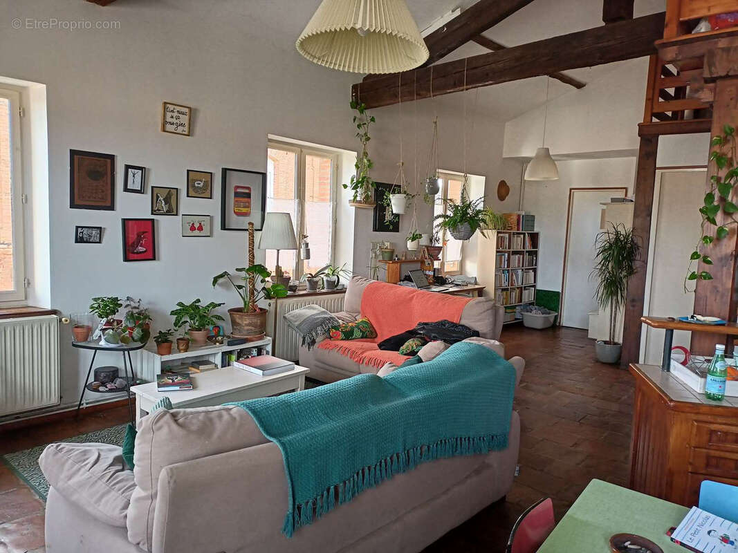 Appartement à RABASTENS