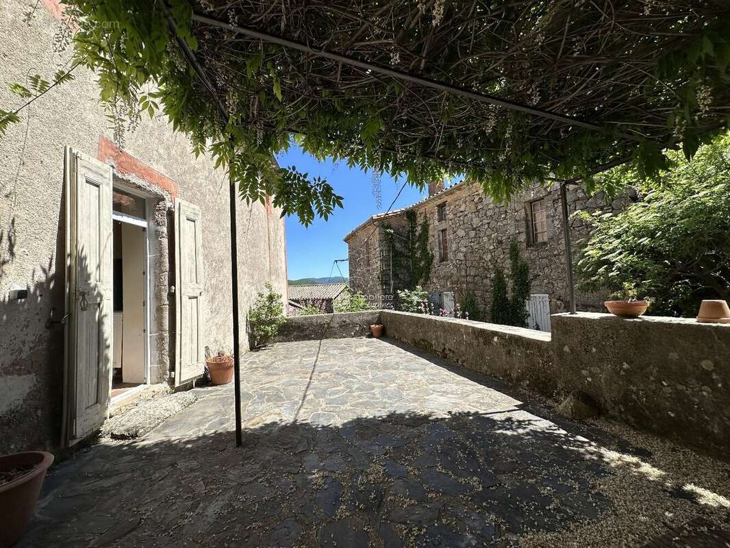 Maison à VALLERAUGUE