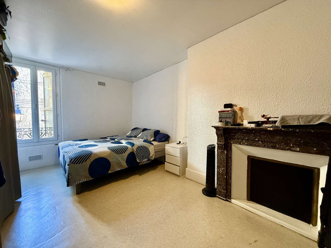 Appartement à SAINT-THIBERY