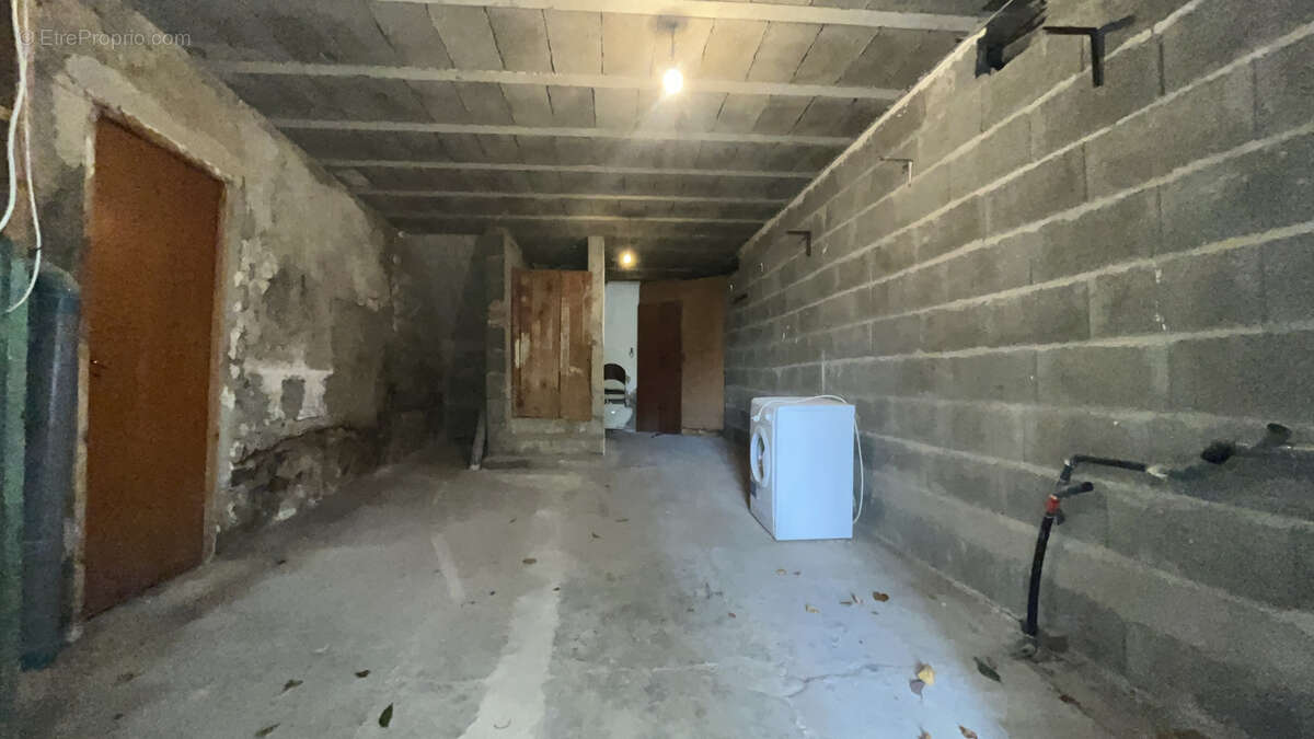 Maison à RIBAUTE-LES-TAVERNES